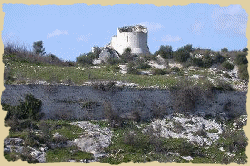 Noto Antica sul Monte Alveria